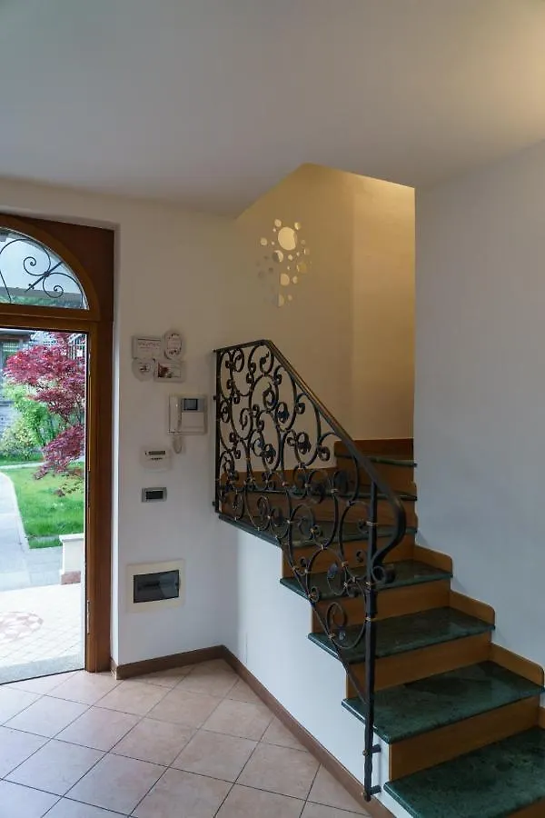 Vakantiehuis La Casetta Varenna